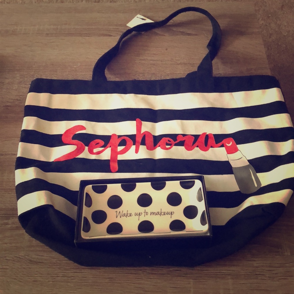 Sephora tote and make up dish